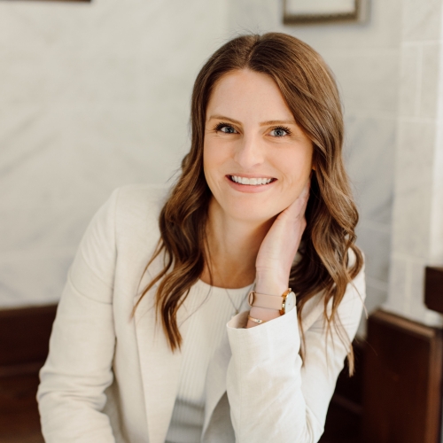 Amanda Iwansky - 
