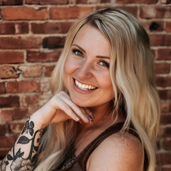 Abby Goodell - Real Estate Salesperson